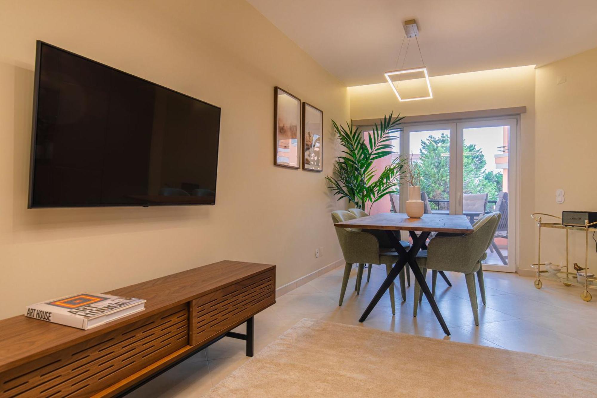 Deluxe 2Bdr Apartment In Carcavelos By Lovelystay Kültér fotó