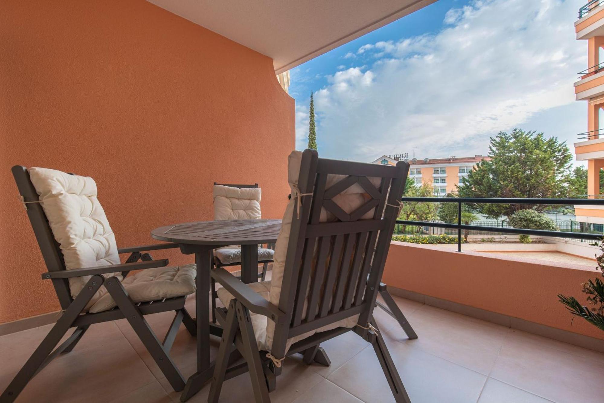 Deluxe 2Bdr Apartment In Carcavelos By Lovelystay Kültér fotó